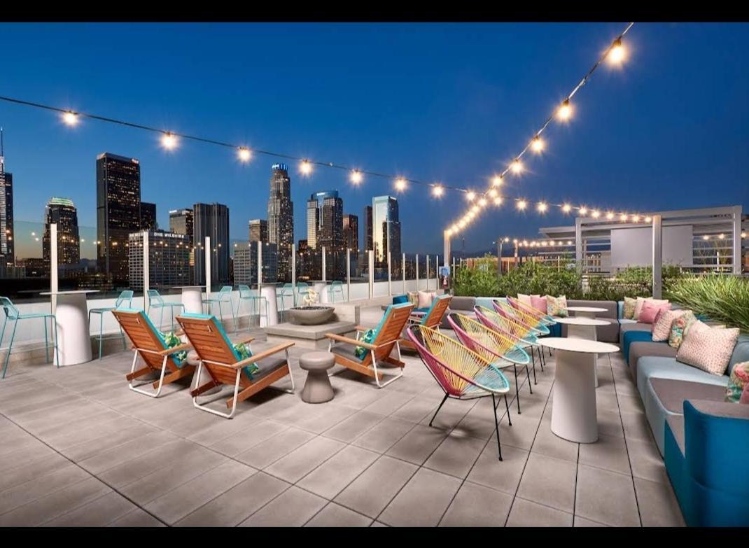Apartamento Gorgeous 3br High-rise With Pool, & Views *